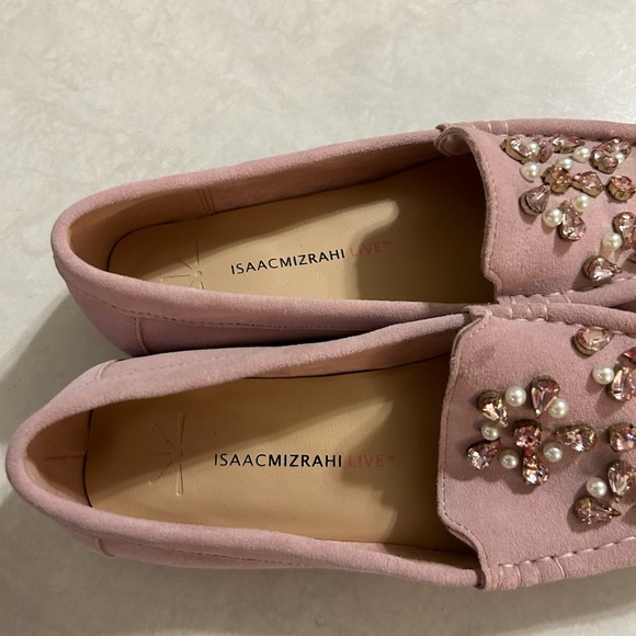 Isaac Mizrahi pink moccasins with jewels - Picture 2 of 4